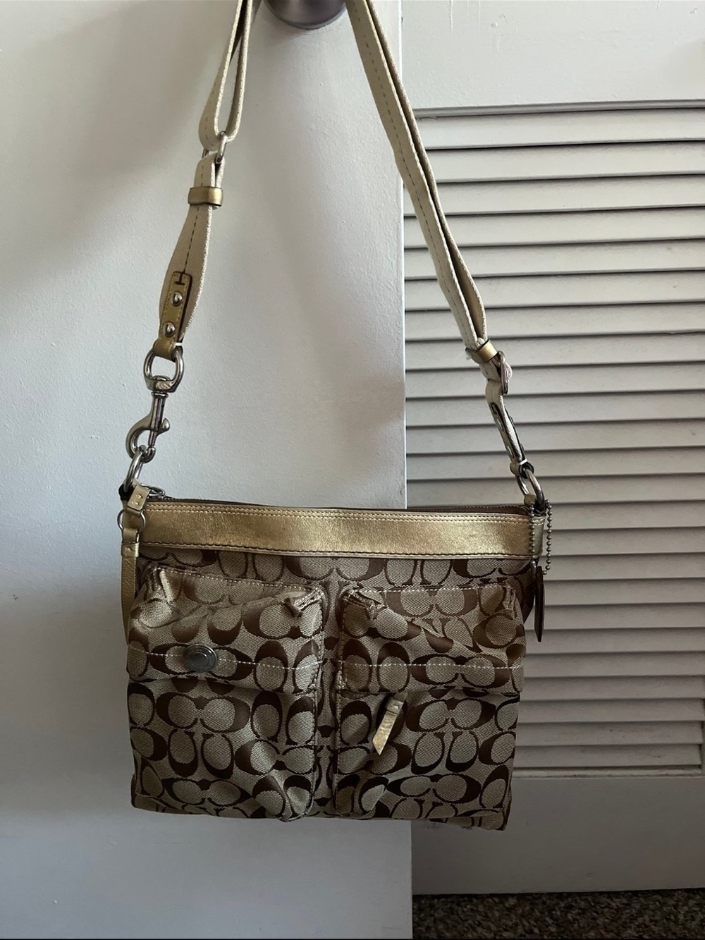Coach Brown & Gold Signature Jacquard Shoulder Bag - Picture 5 of 6